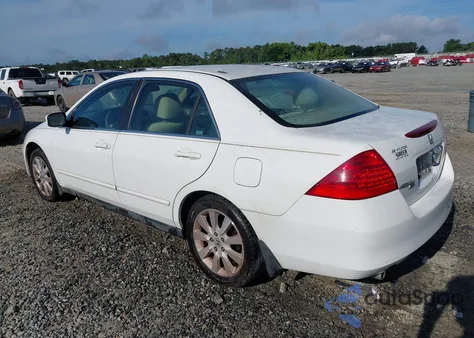 2007 Honda Accord 3.0 Se из США, поврежденный, VIN 1HGCM66437A069379
